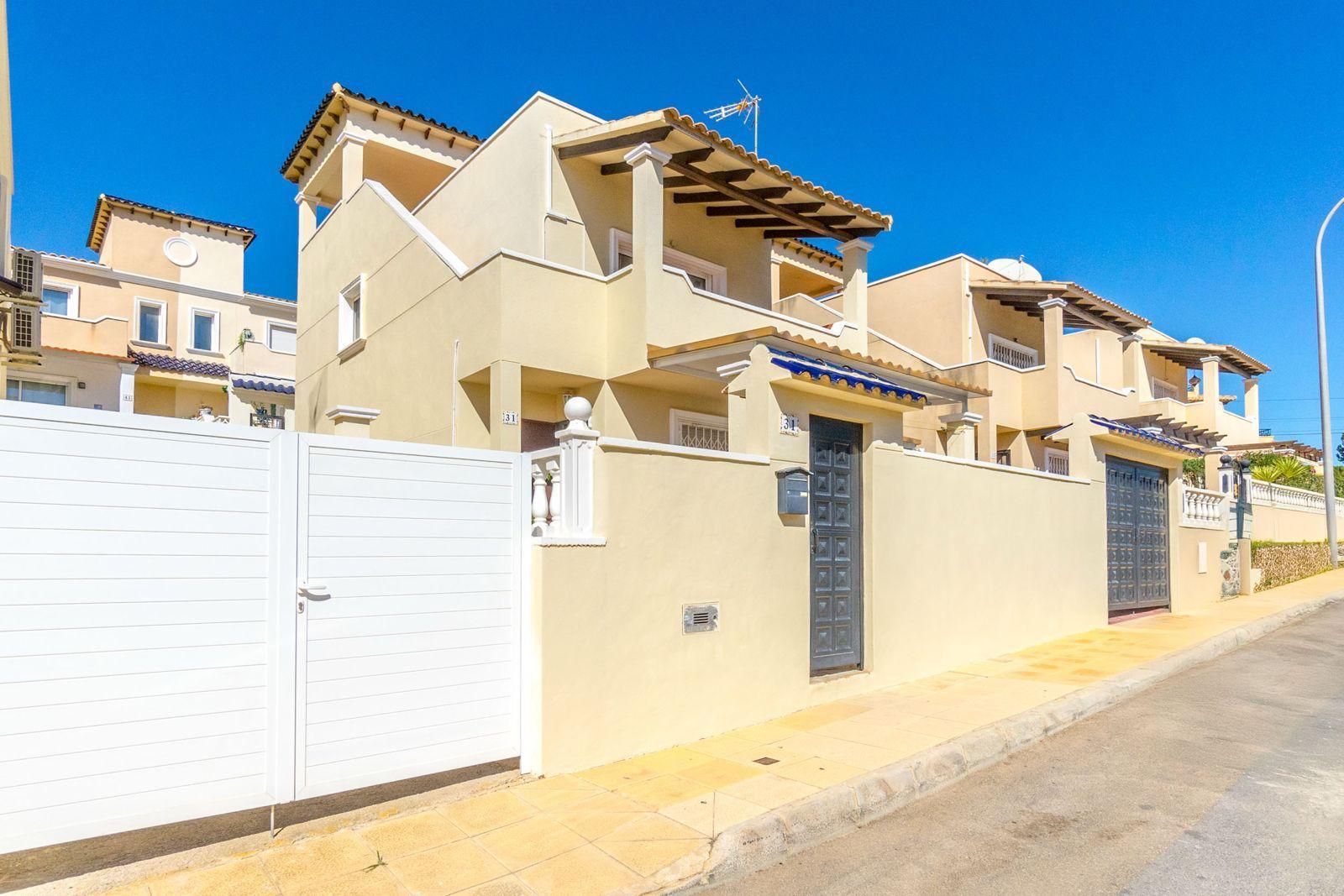 Town House for sale in Orihuela Costa, Alicante, Spain