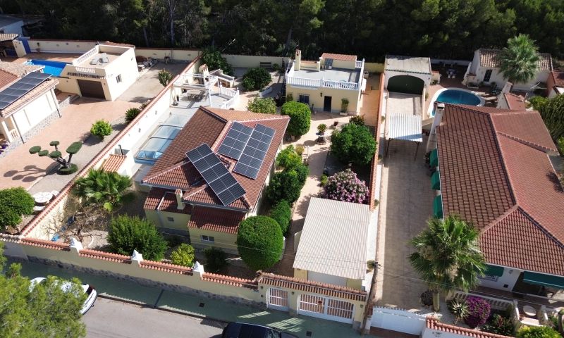 Villa en venta en Pinar De Campoverde