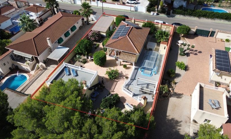 Villa en venta en Pinar De Campoverde