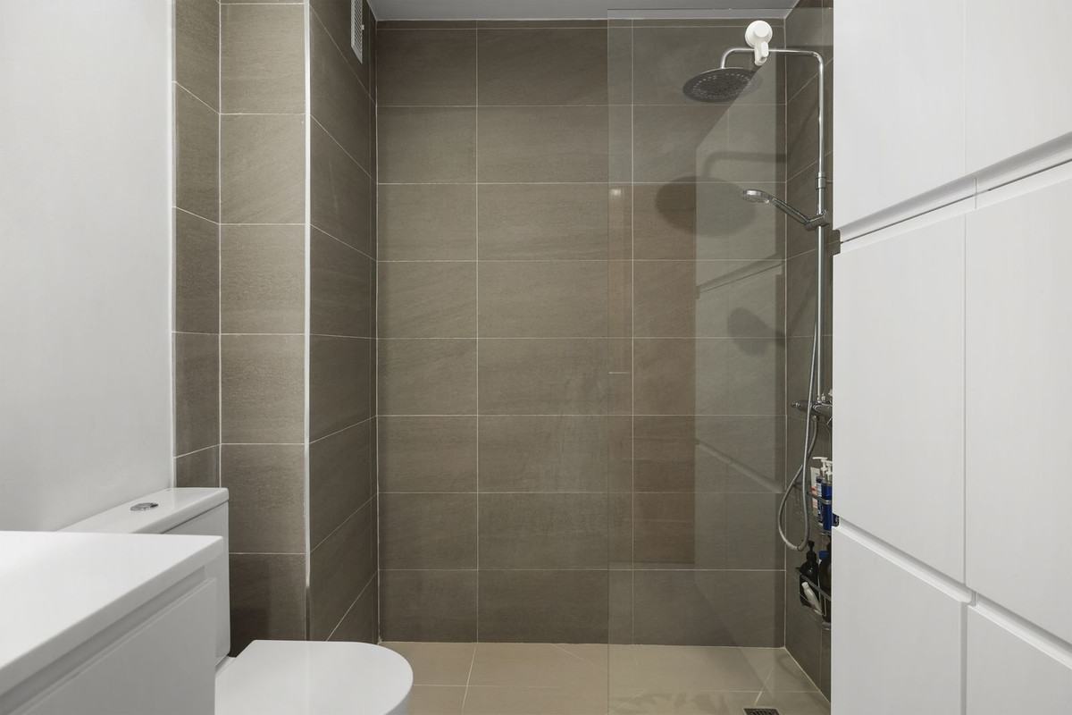 Penthouse for sale in El Higueron, Málaga, Spain