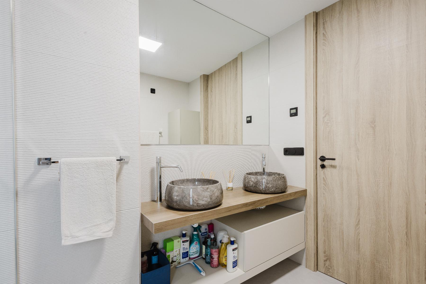 Villa en venta en Algorfa