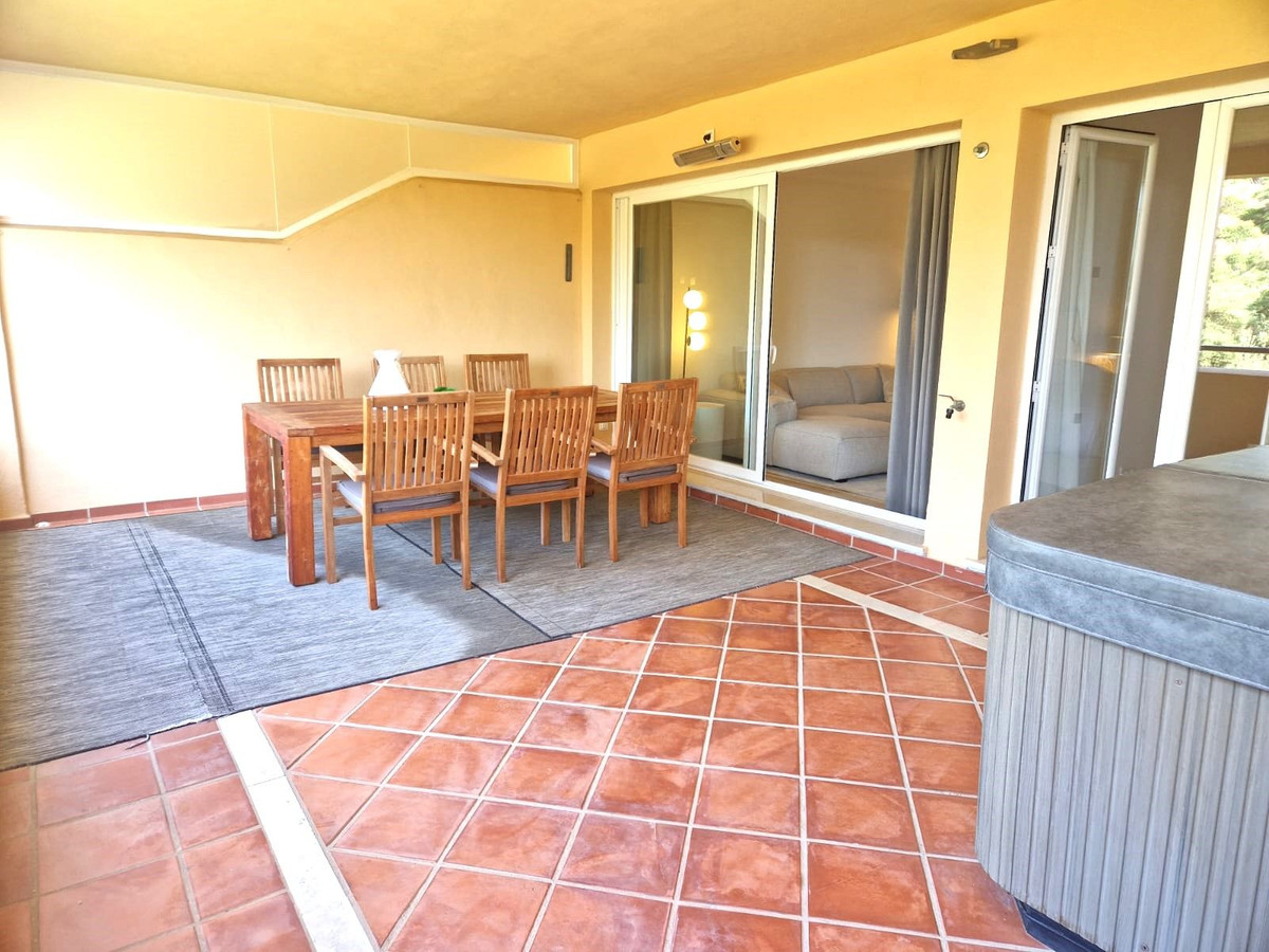 Apartment for sale in Elviria, Málaga, Spain