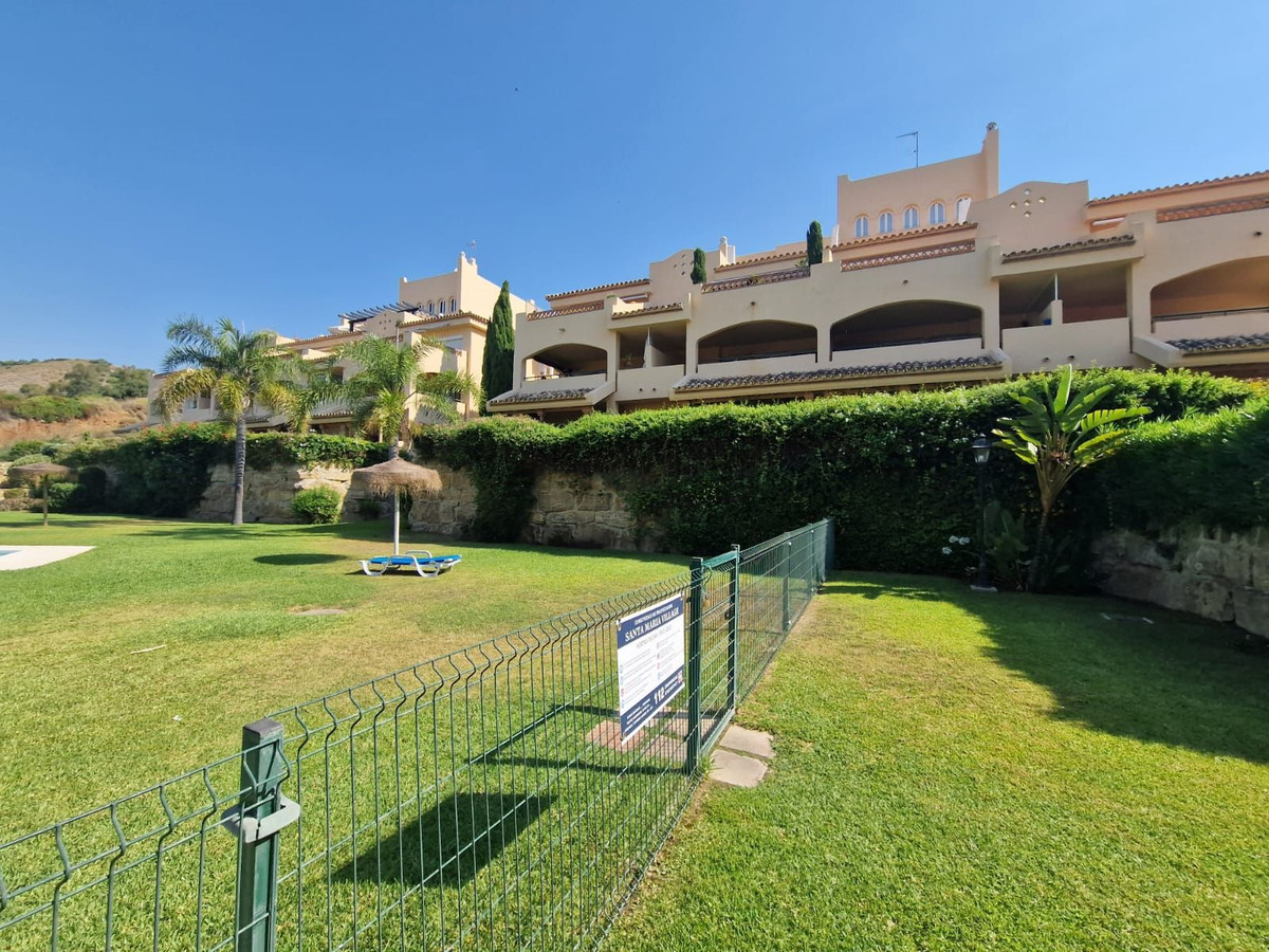 Apartment for sale in Elviria, Málaga, Spain