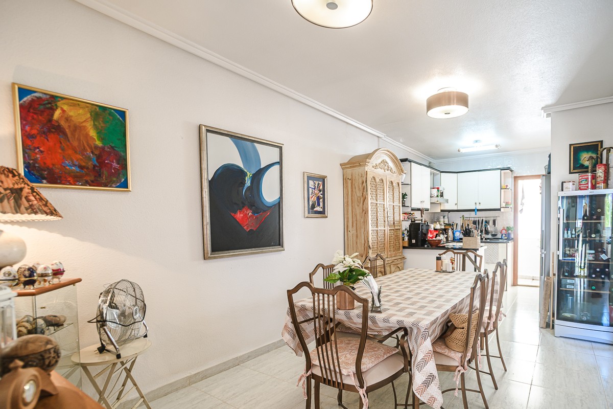 Apartment for sale in Alicante, Alicante, Spain