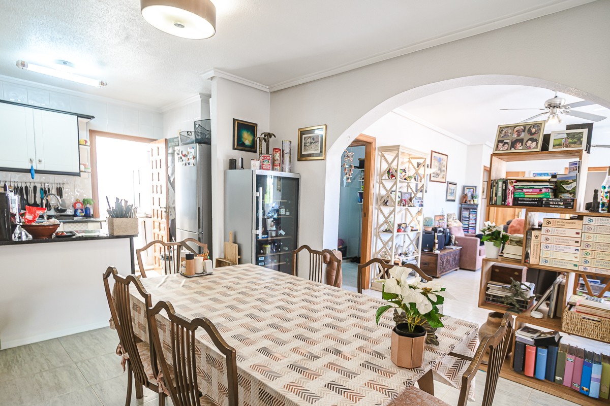 Apartment for sale in Alicante, Alicante, Spain