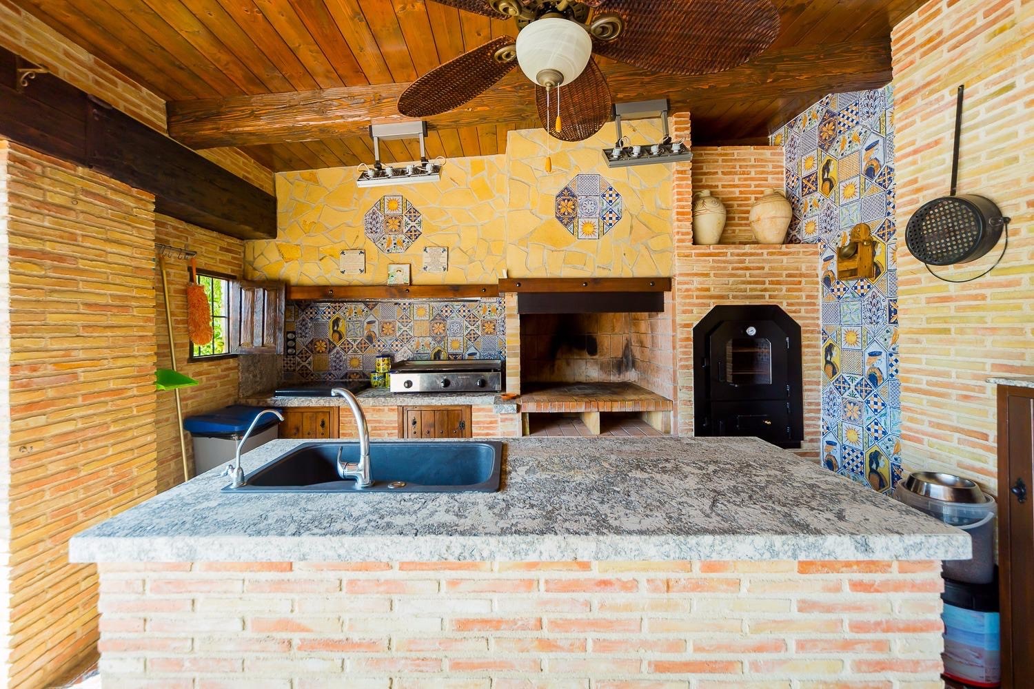 Country House for sale in Almoradi, Alicante, Spain