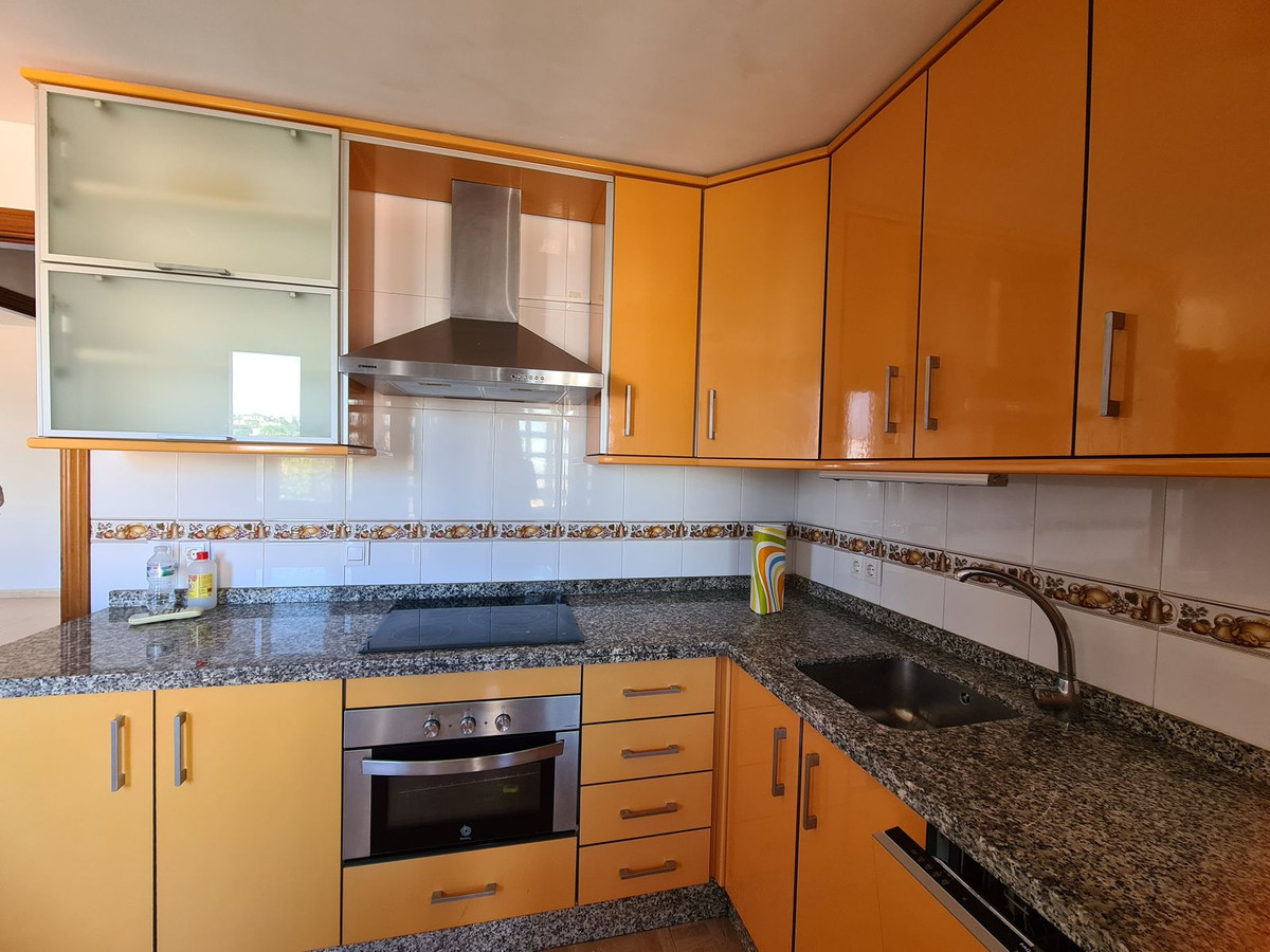 Apartment for sale in San Luis De Sabinillas, Málaga, Spain