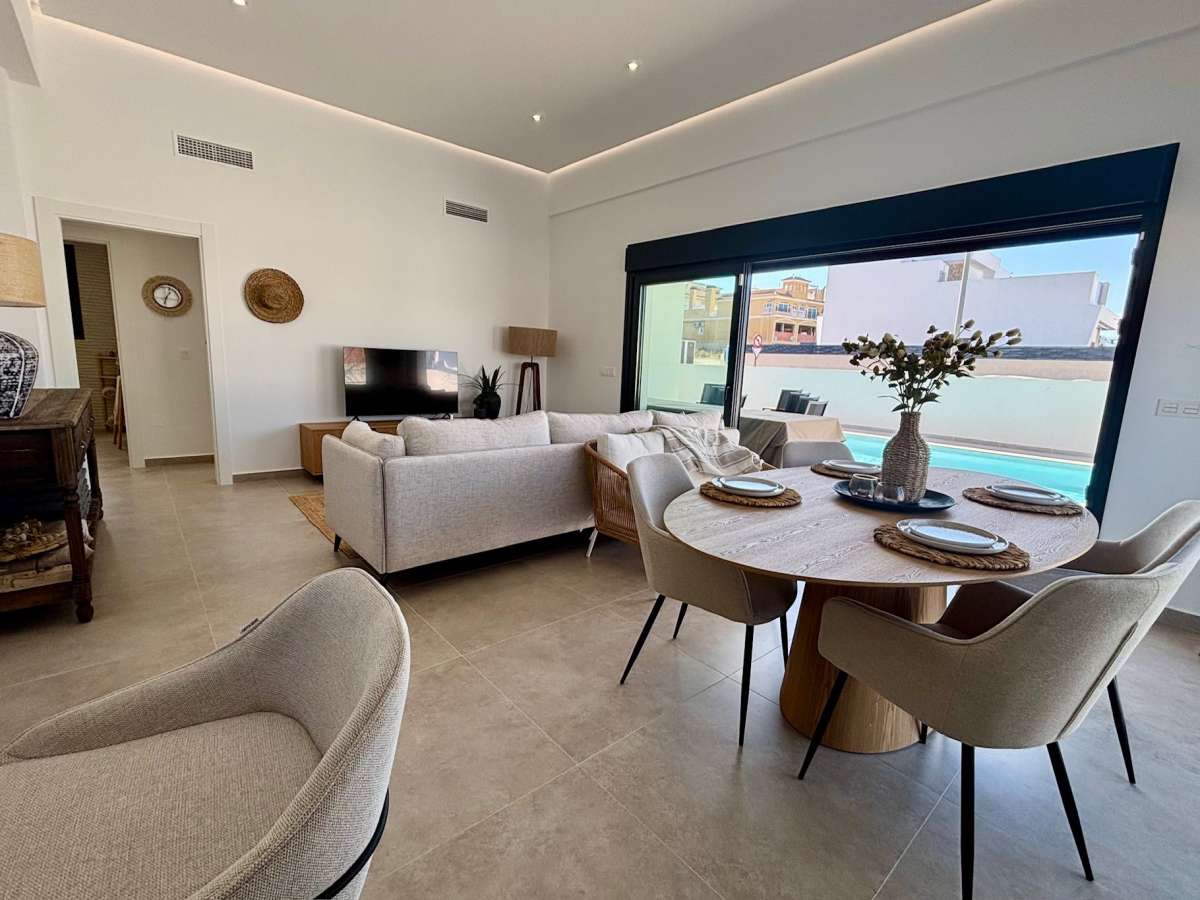 Villa en venta en Rafal