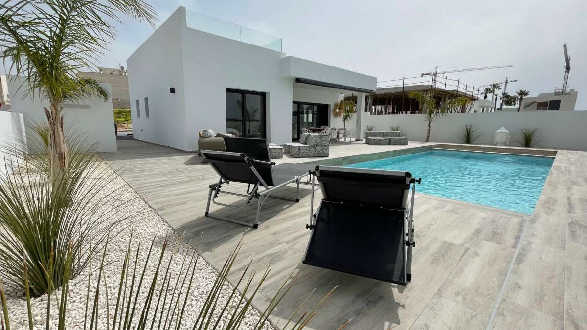 Villa en venta en Rafal