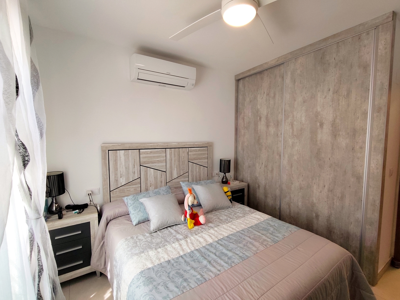 Villa en venta en San Miguel Vistabella Golf