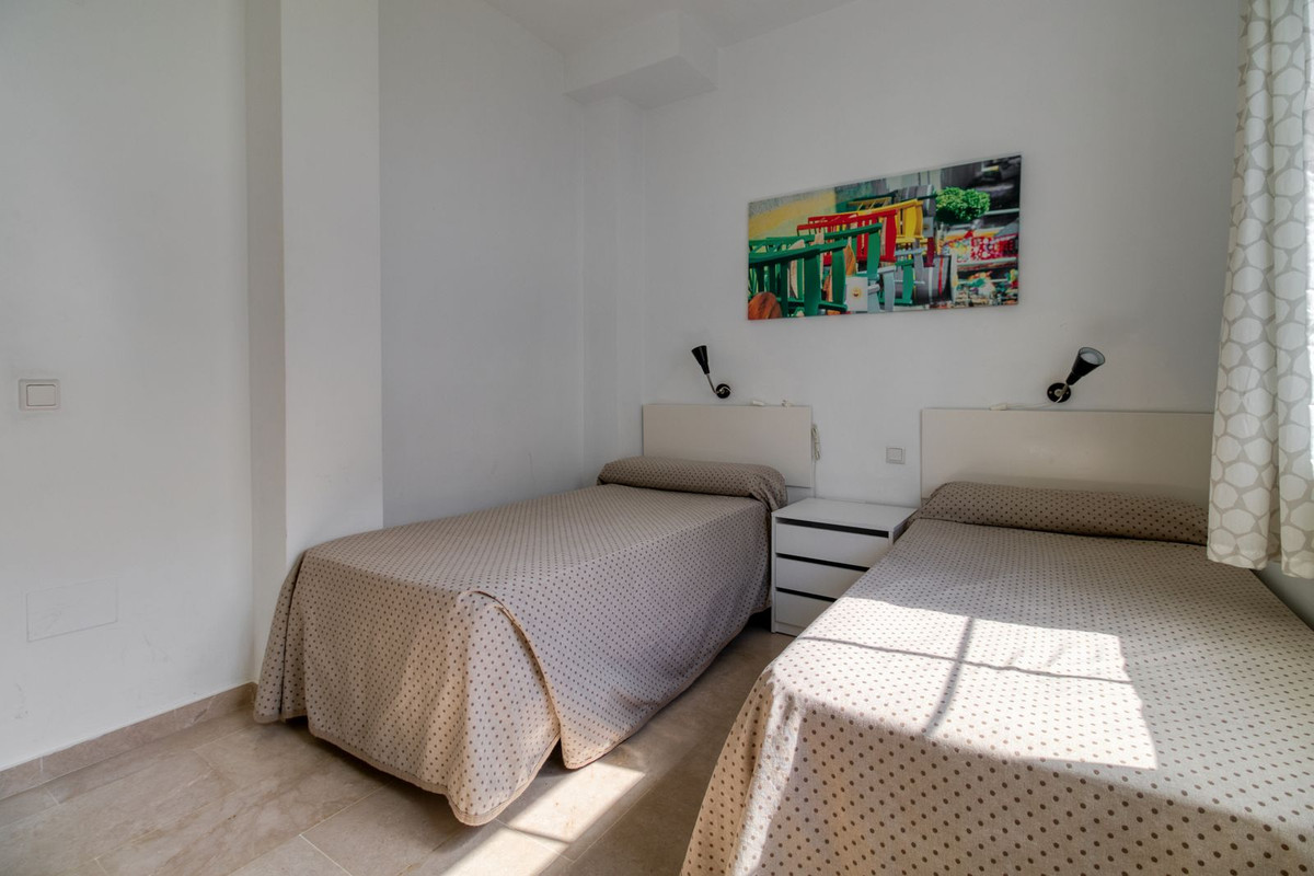 Villa for sale in Lauro Golf, Málaga, Spain