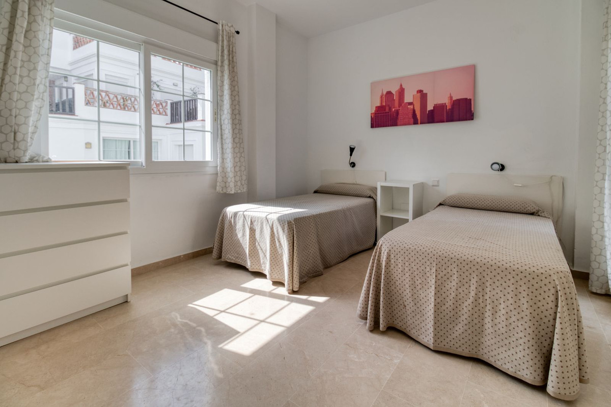 Villa for sale in Lauro Golf, Málaga, Spain