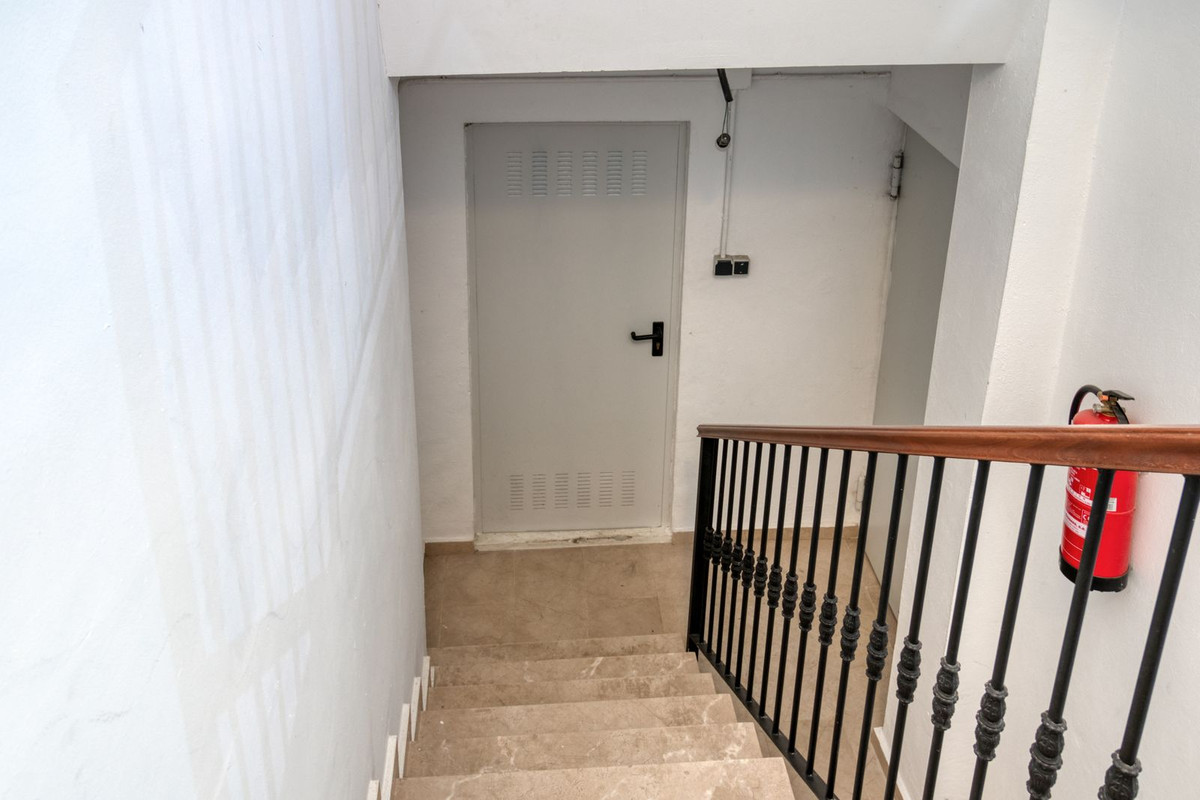 Villa for sale in Lauro Golf, Málaga, Spain