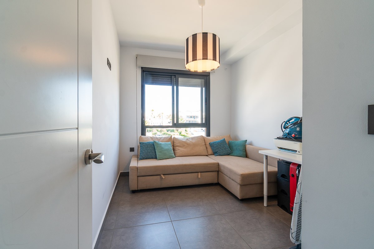 Penthouse for sale in Villamartin, Alicante, Spain