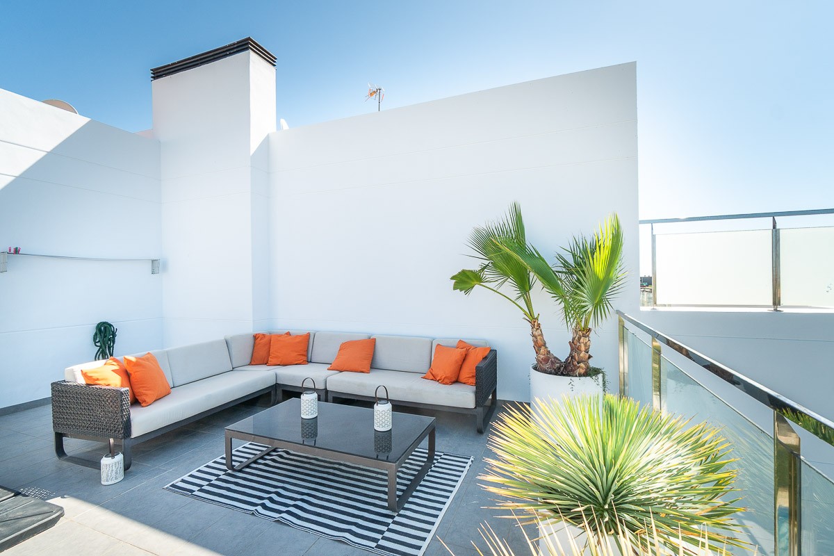 Penthouse for sale in Villamartin, Alicante, Spain