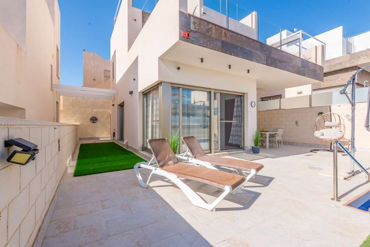 Villa for sale in Orihuela Costa, Alicante, Spain