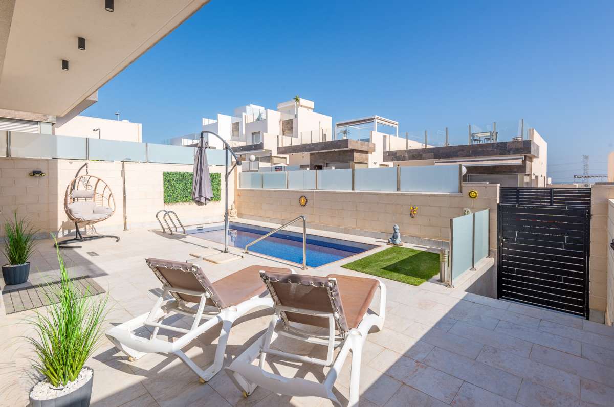 Villa for sale in Orihuela Costa, Alicante, Spain