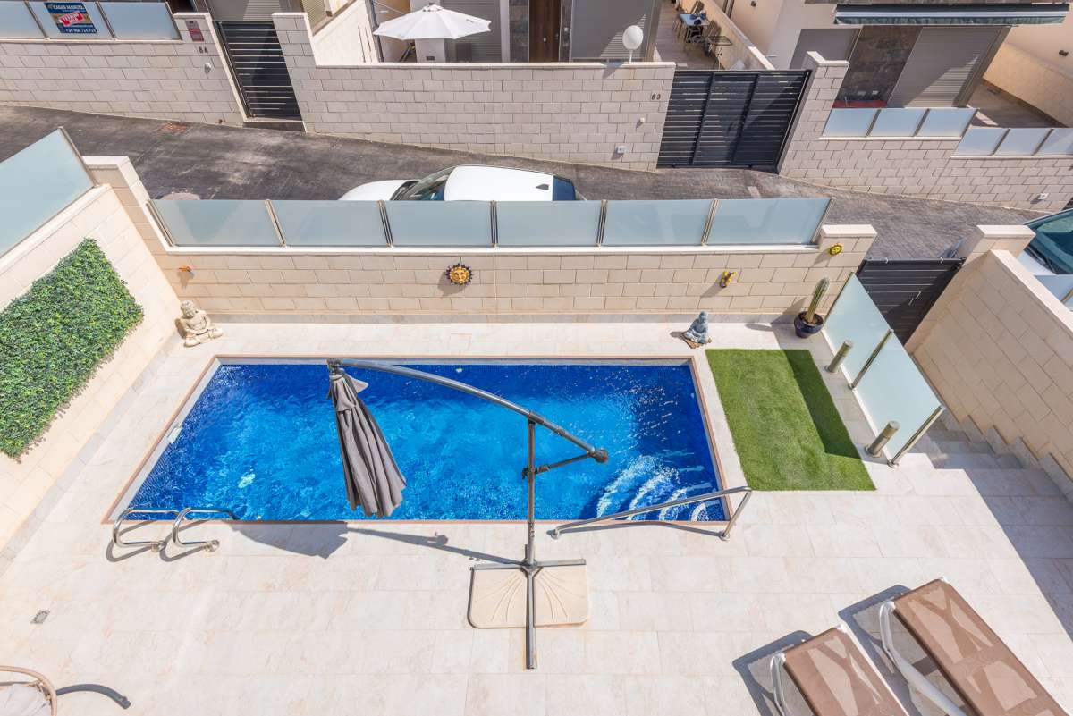 Villa for sale in Orihuela Costa, Alicante, Spain
