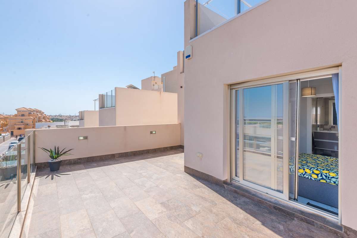 Villa for sale in Orihuela Costa, Alicante, Spain