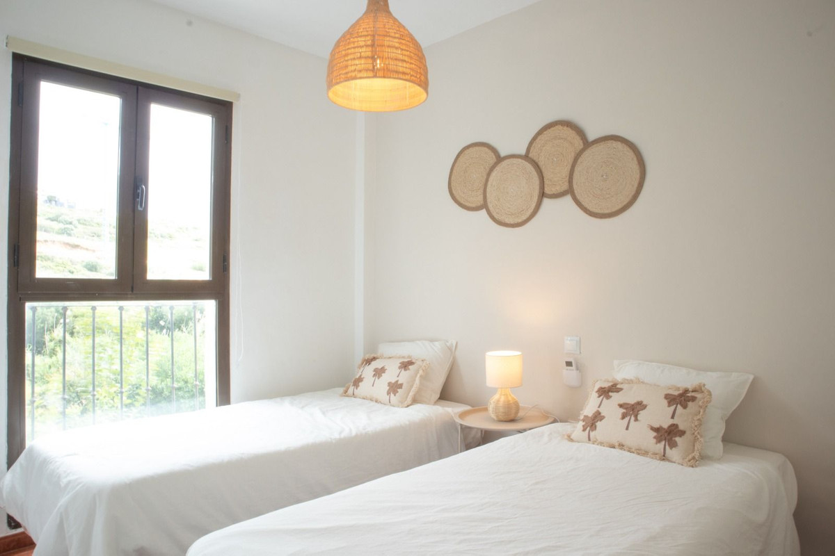 Town House for sale in Casares, Málaga, Spain