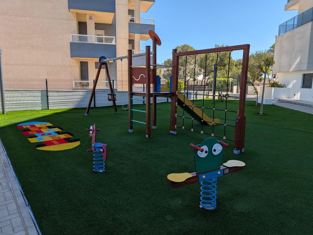 Apartment for sale in Dehesa De Campoamor, Alicante, Spain