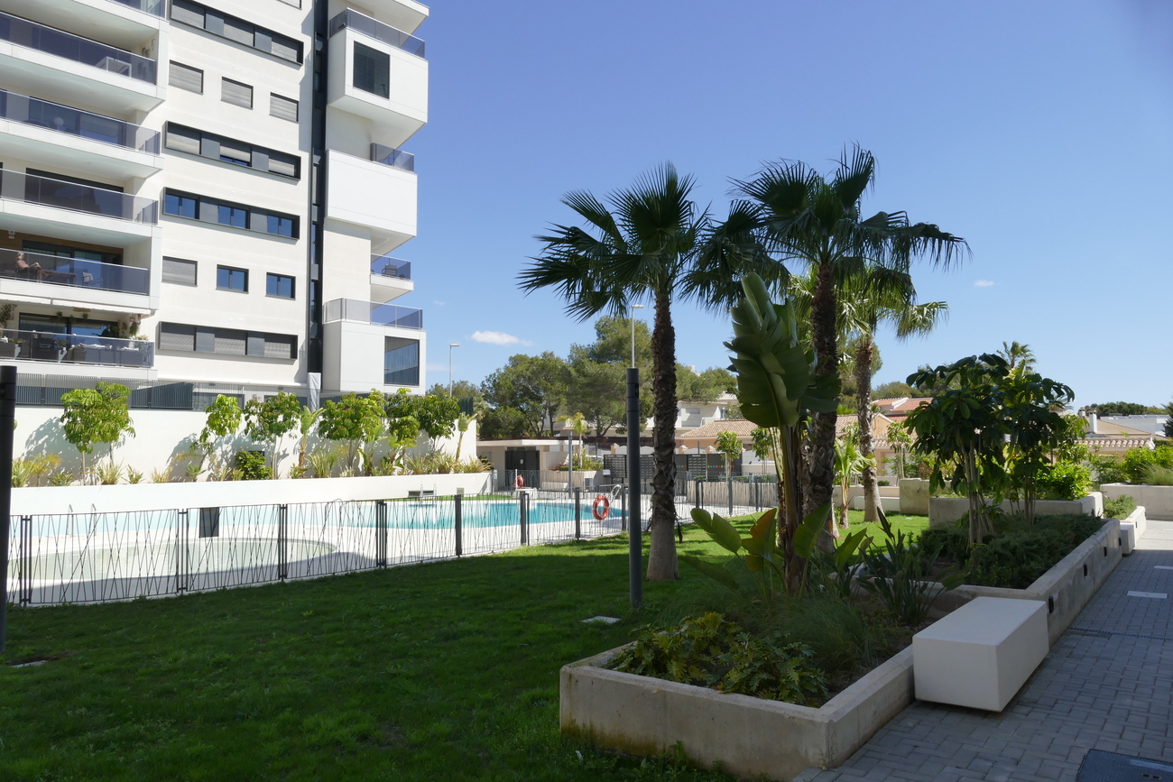 Apartment for sale in Dehesa De Campoamor, Alicante, Spain