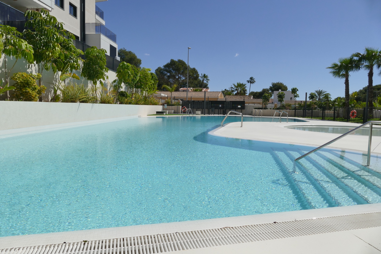 Apartment for sale in Dehesa De Campoamor, Alicante, Spain