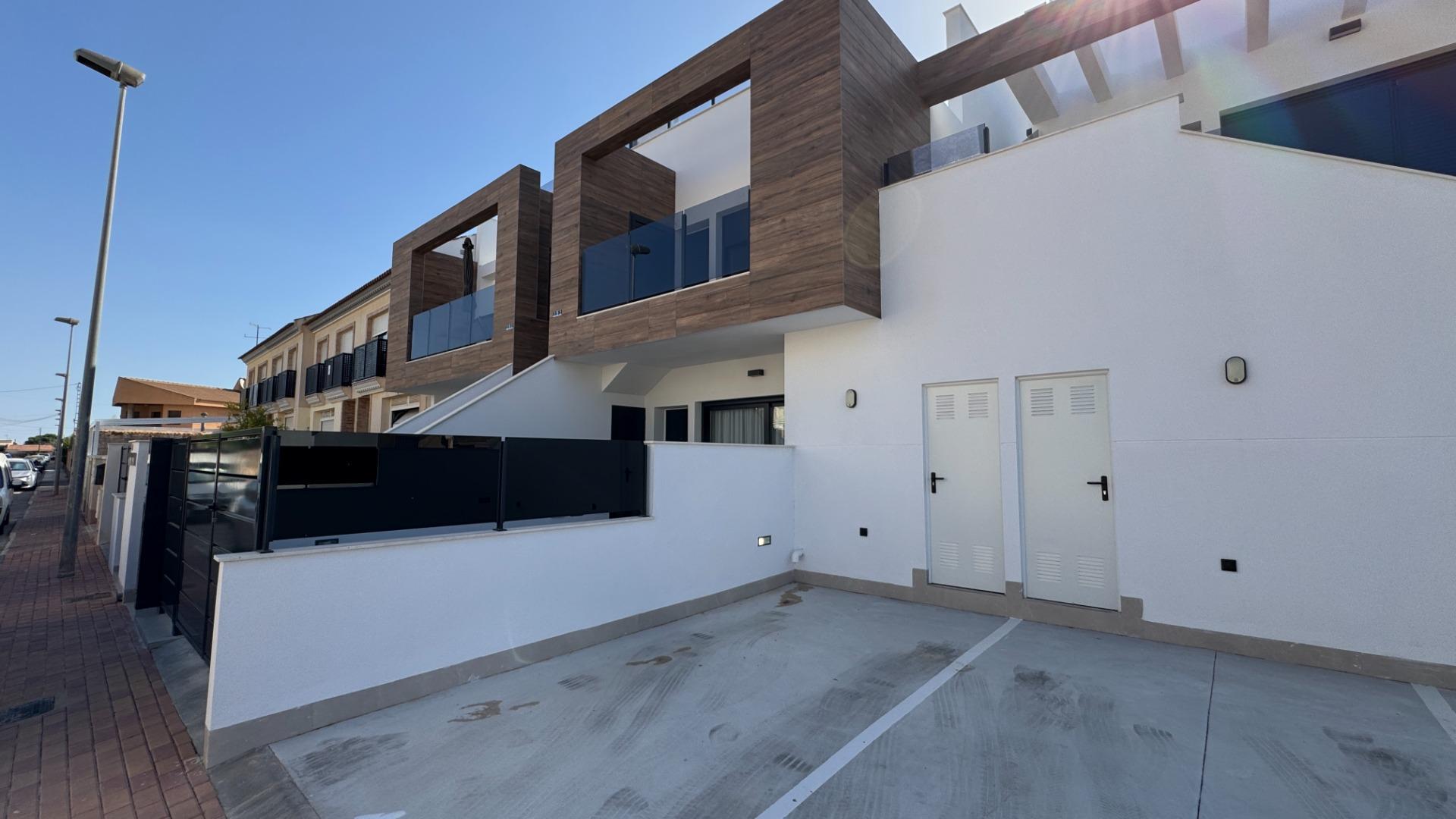 Bungalow for sale in San Pedro Del Pinatar, Murcia, Spain