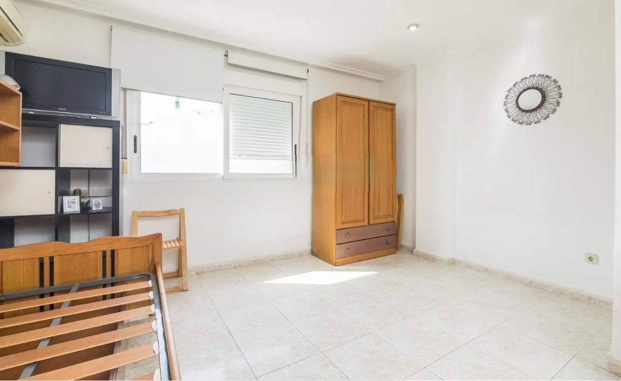 Apartment for sale in El Altet, Alicante, Spain