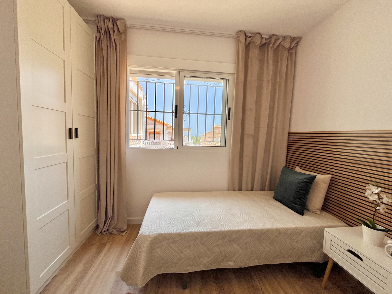 Town House for sale in Los Altos, Alicante, Spain