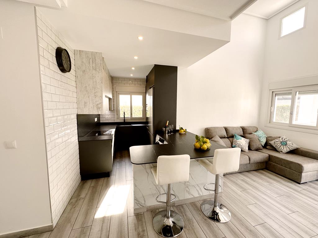Villa en venta en La Torre Golf Resort