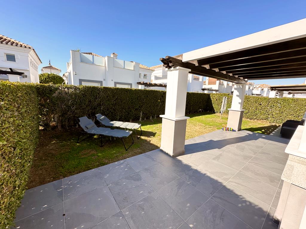 Villa en venta en La Torre Golf Resort