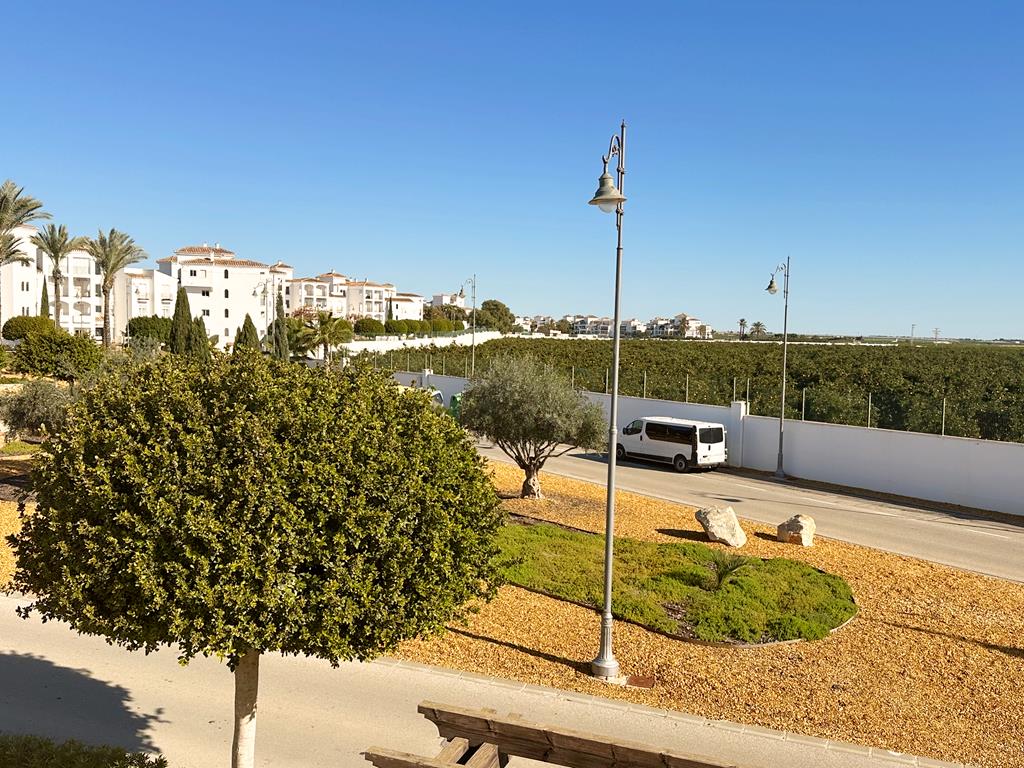 Villa en venta en La Torre Golf Resort