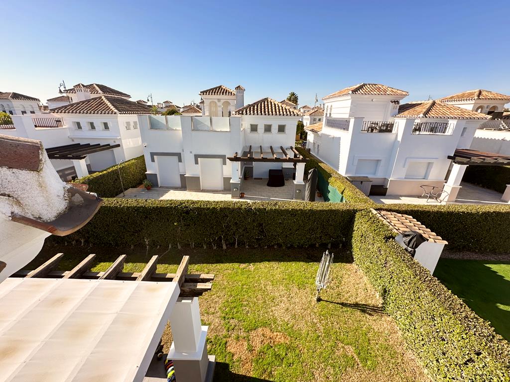 Villa en venta en La Torre Golf Resort