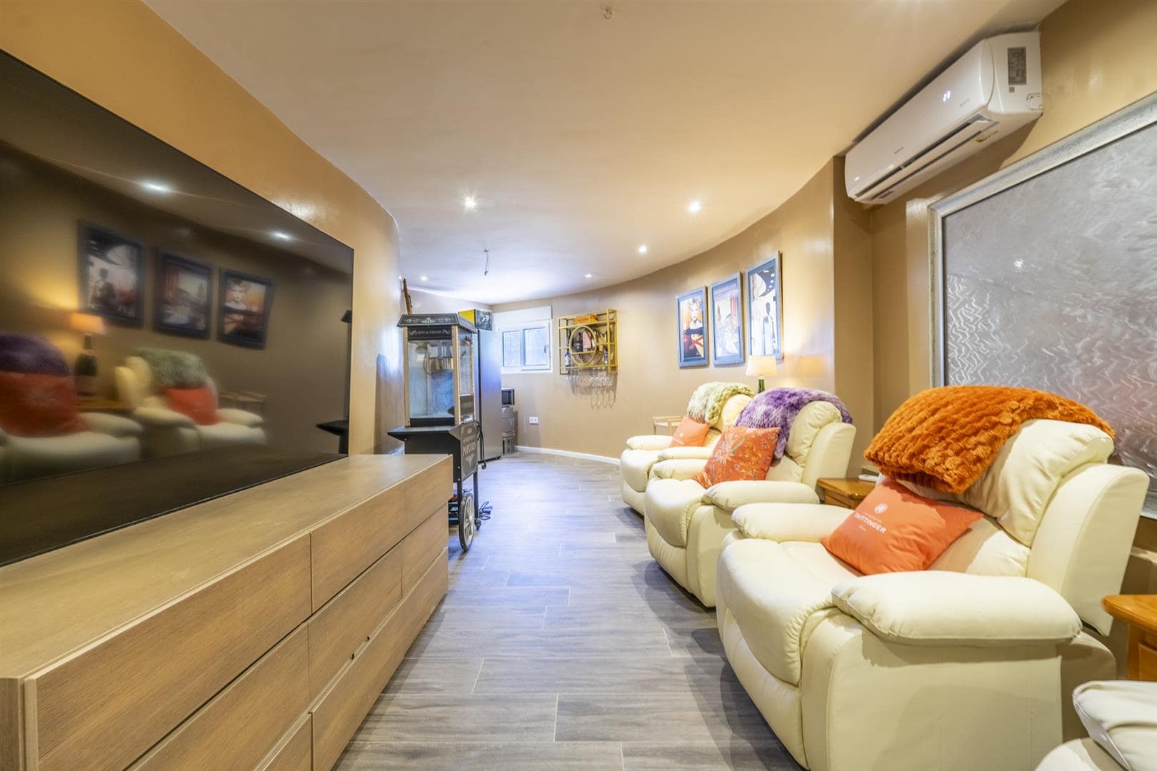 Villa en venta en La Manga Del Mar Menor