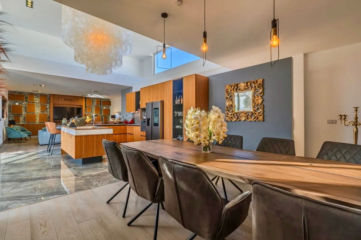 Villa for sale in Benijofar, Alicante, Spain