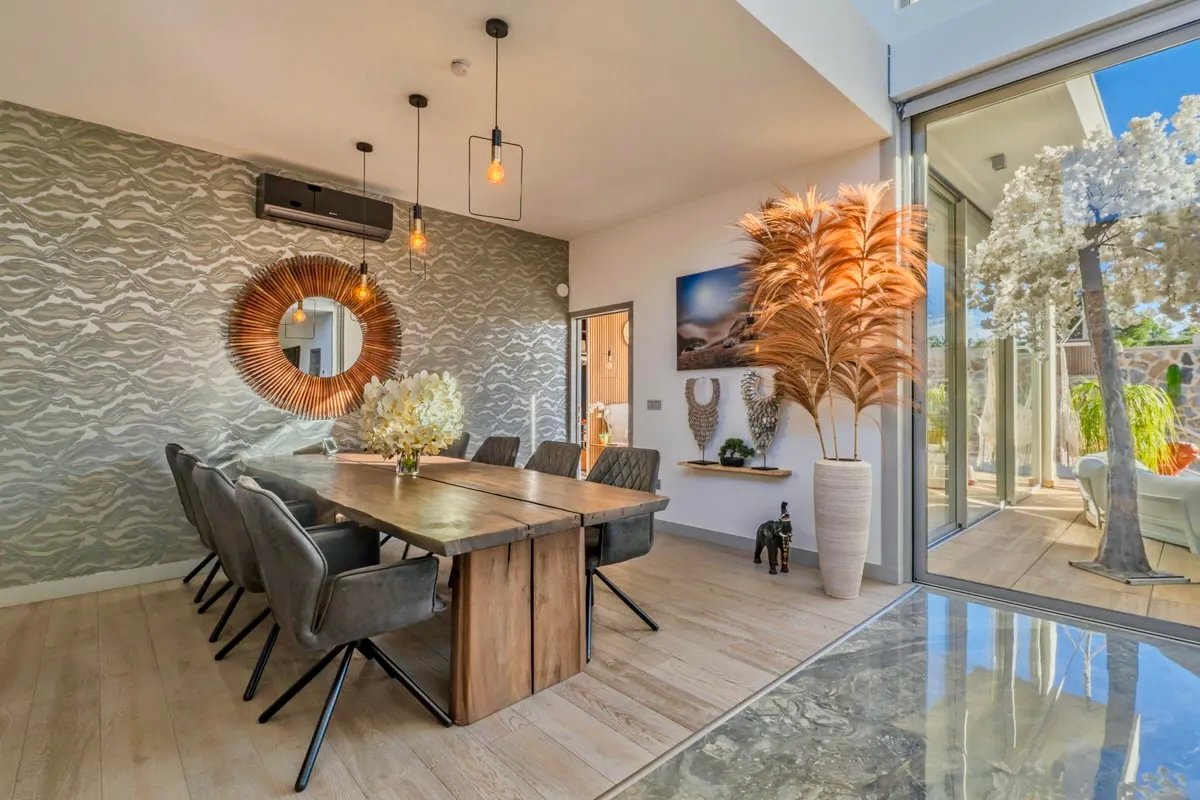 Villa for sale in Benijofar, Alicante, Spain