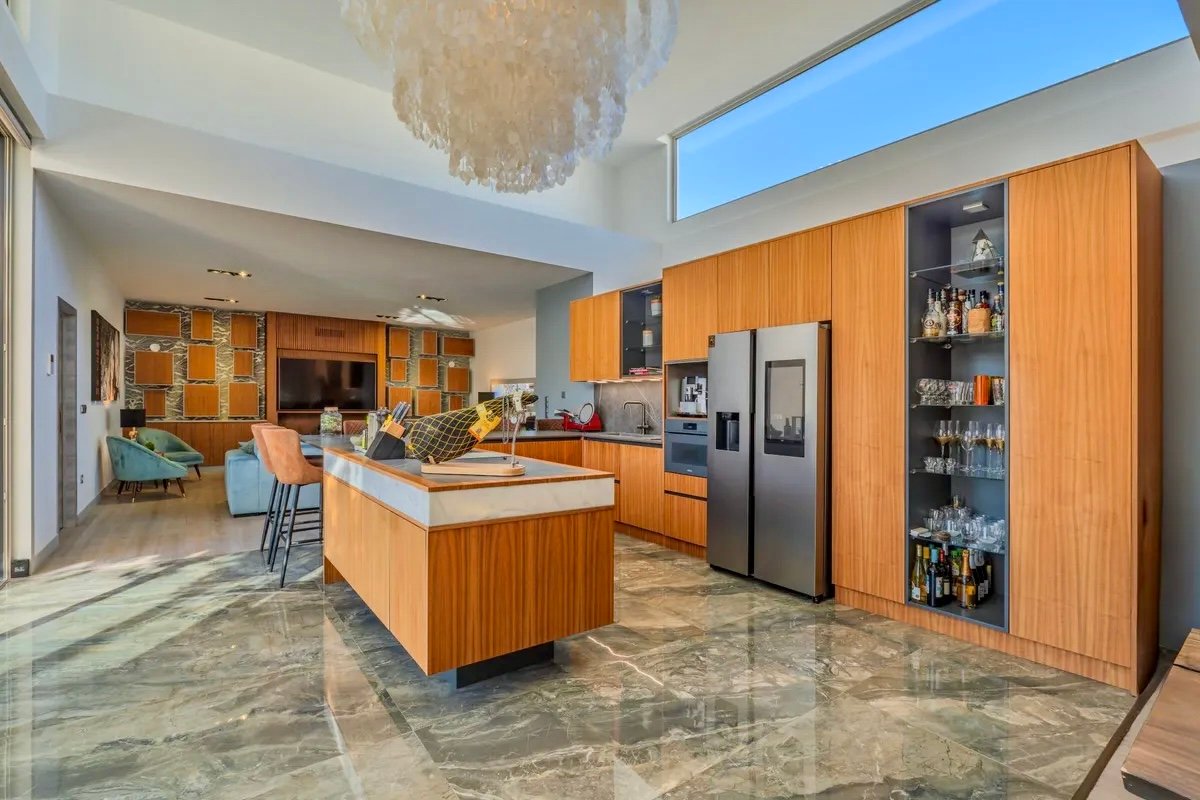 Villa for sale in Benijofar, Alicante, Spain