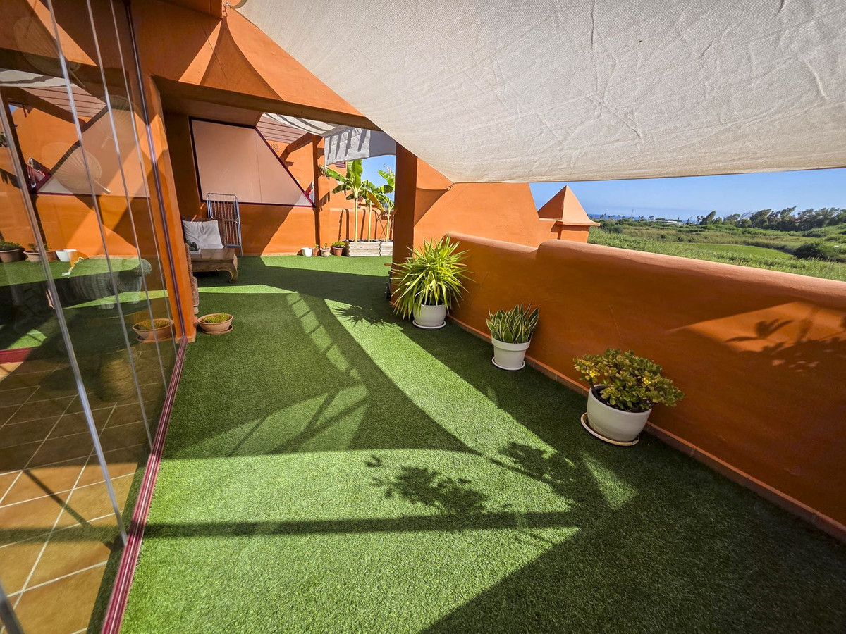 Apartment for sale in La Duquesa, Málaga, Spain