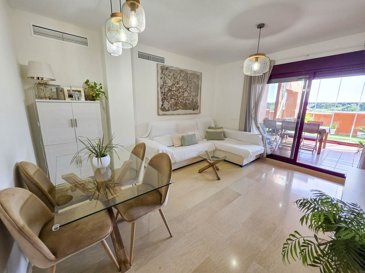 Apartment for sale in La Duquesa, Málaga, Spain
