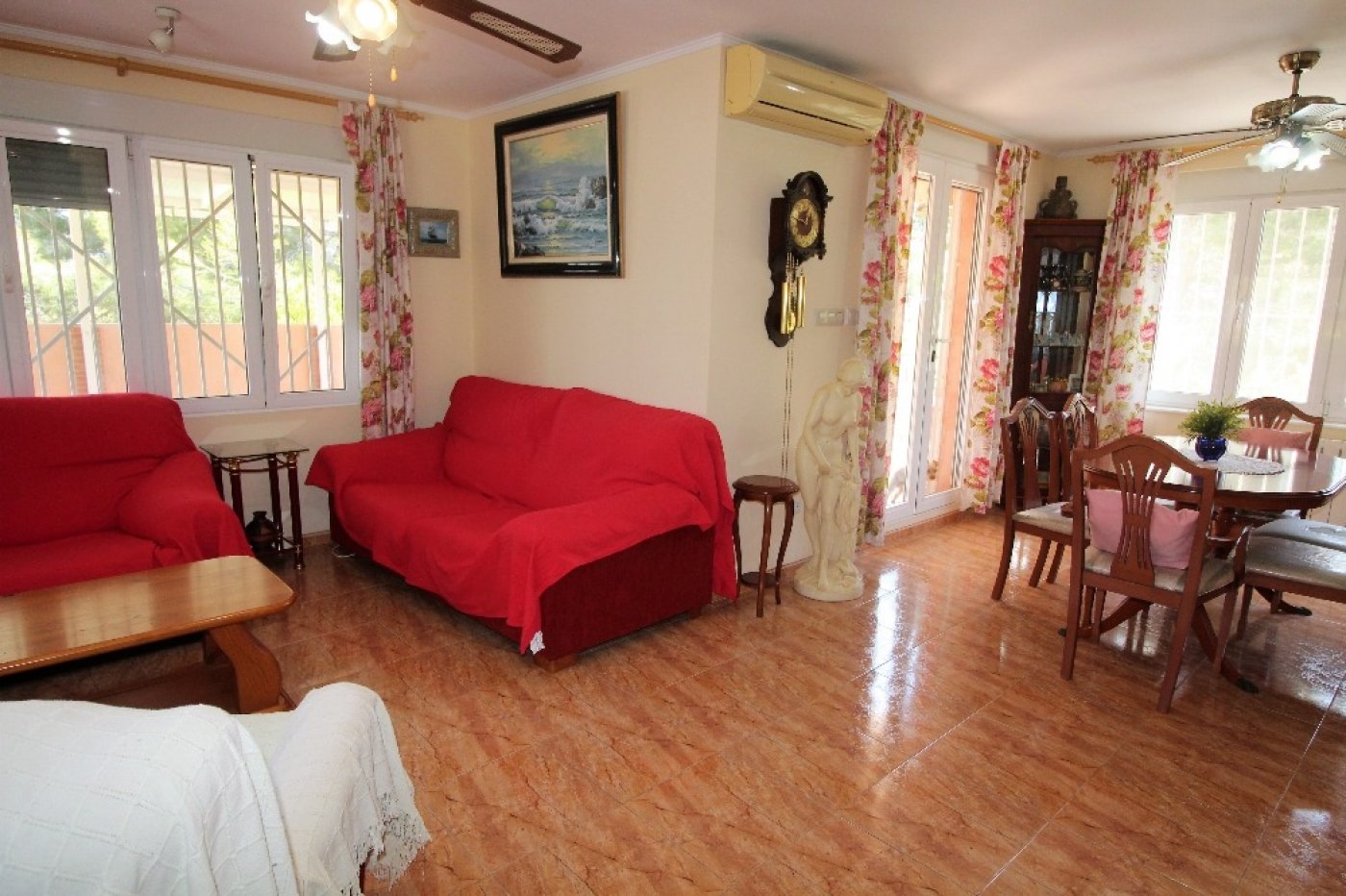 Villa en venta en Torrevieja