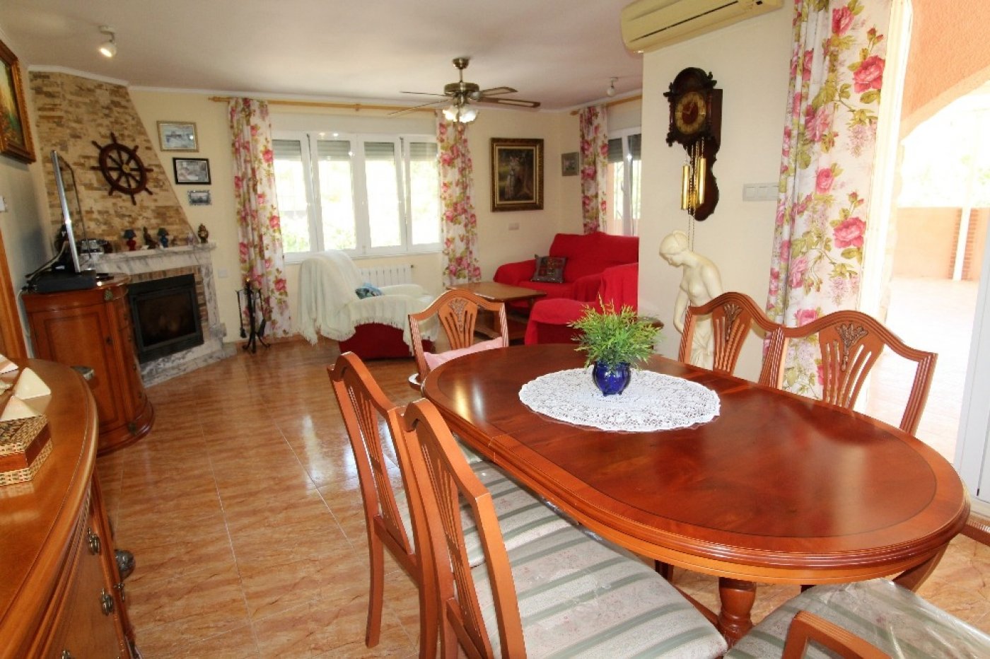 Villa en venta en Torrevieja