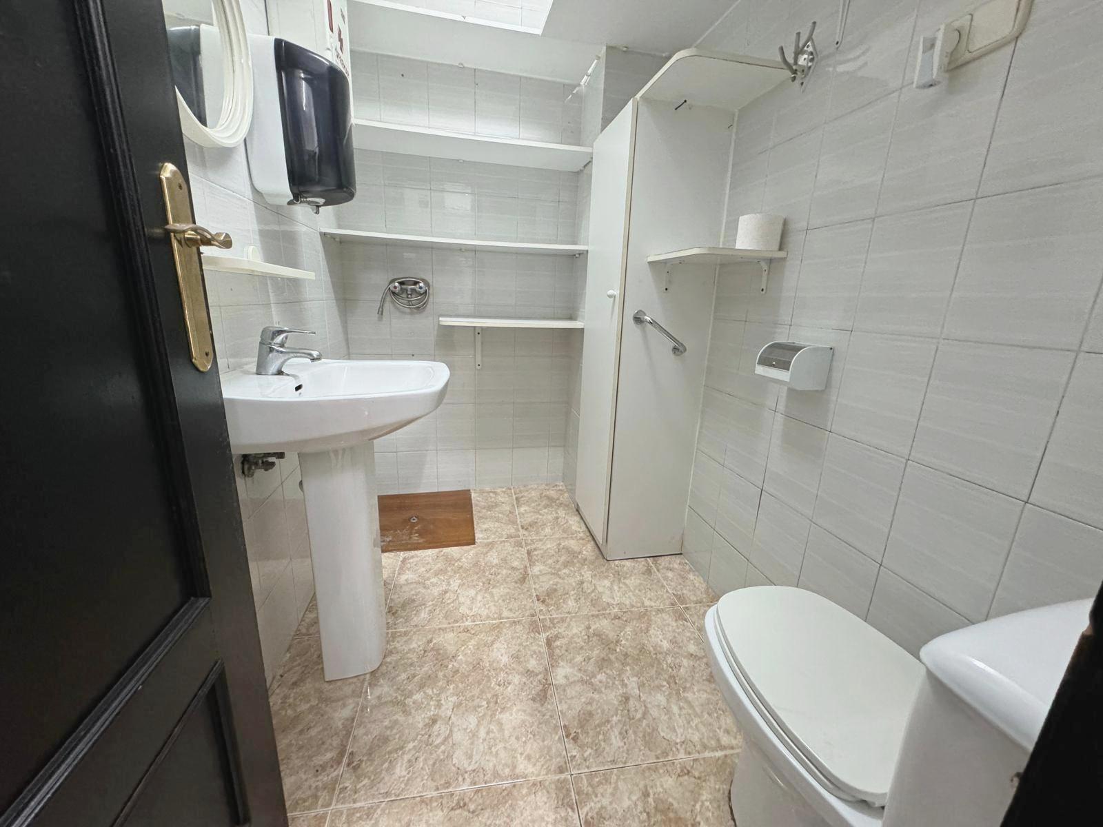 Comercial en venta en Guardamar Del Segura