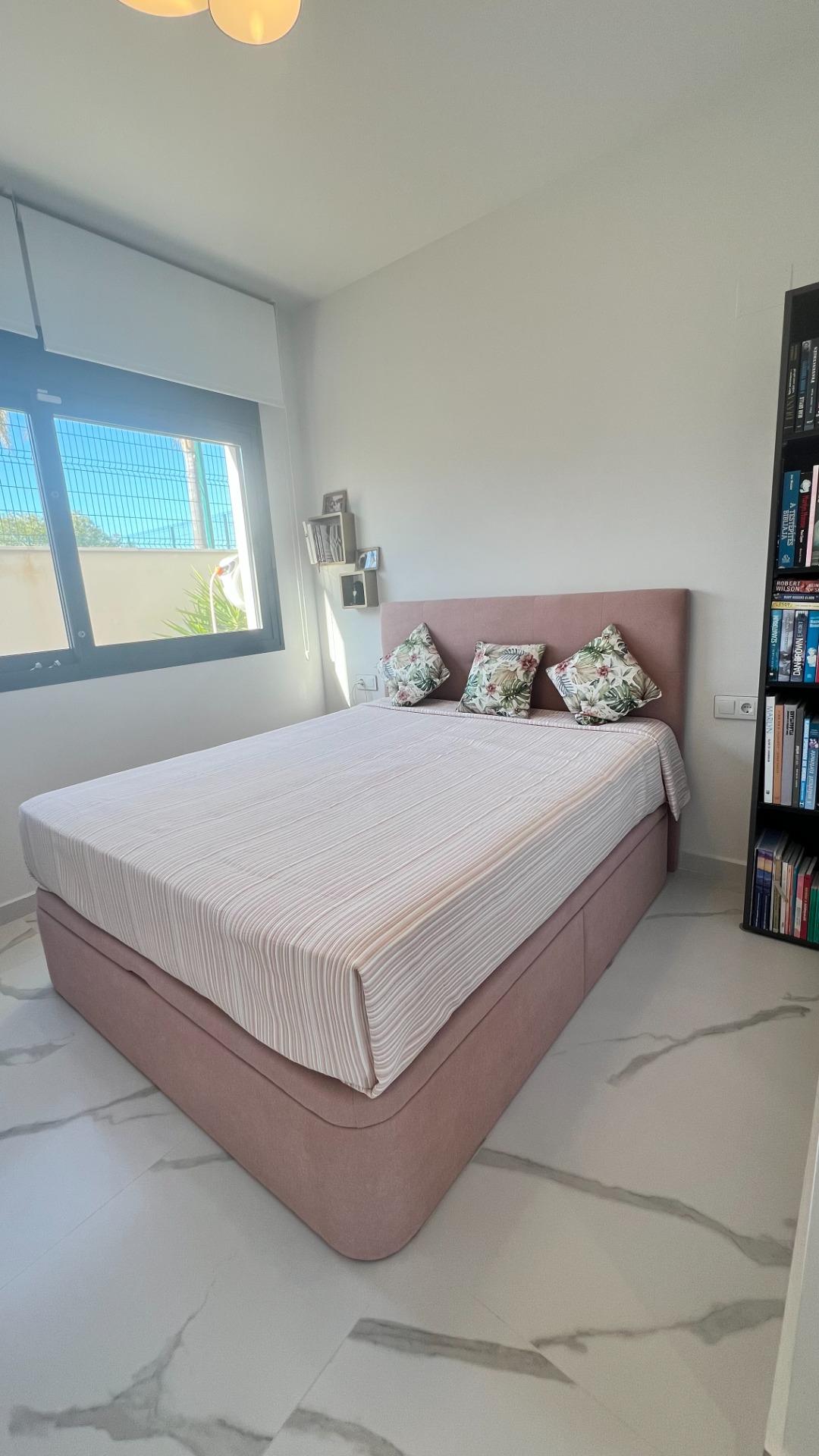 Apartment for sale in San Miguel De Salinas, Alicante, Spain