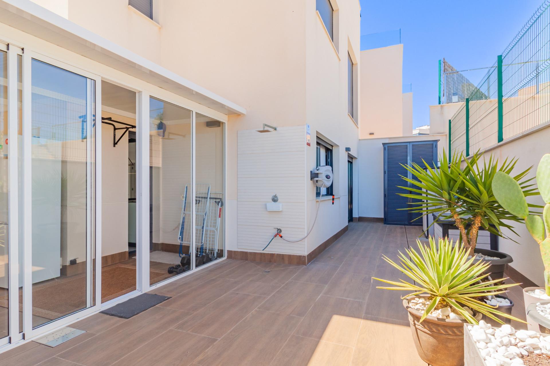 Apartment for sale in San Miguel De Salinas, Alicante, Spain