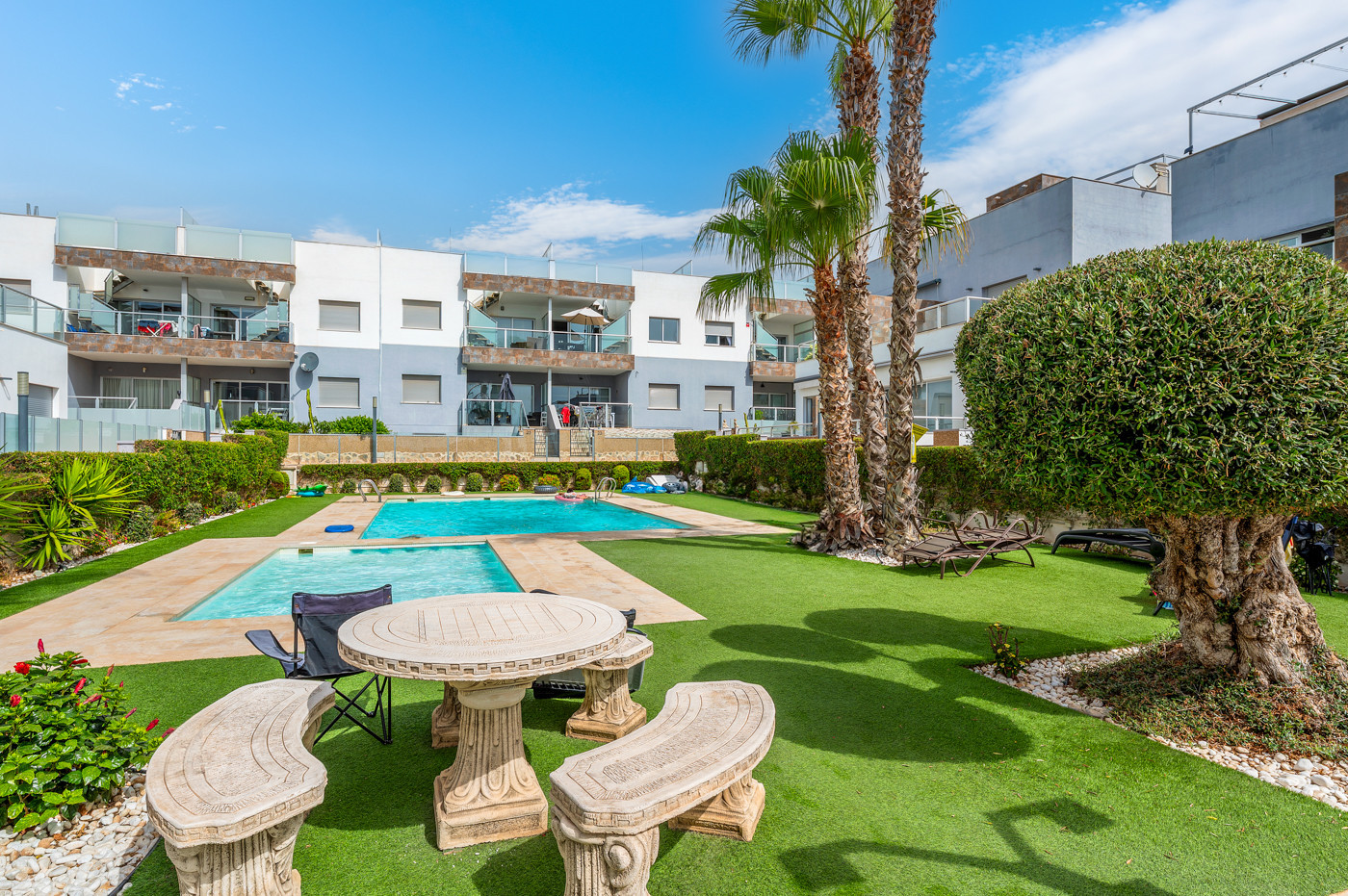 Bungalow for sale in Orihuela Costa, Alicante, Spain