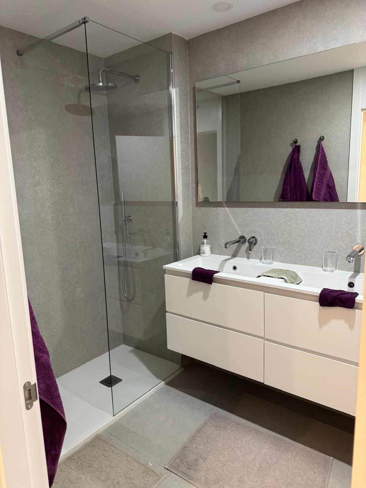 Apartment for sale in Altos De Los Monteros, Málaga, Spain