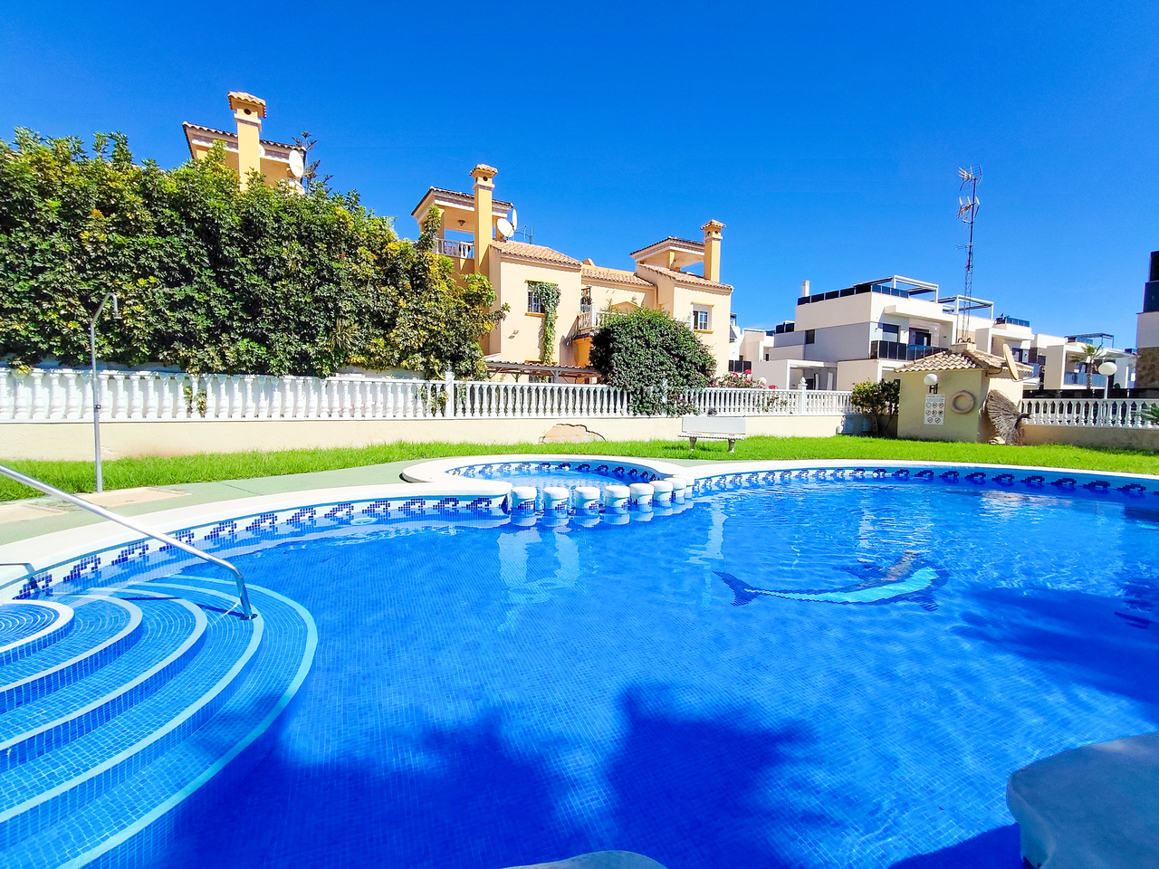 Apartment for sale in Cabo Roig, Alicante, Spain