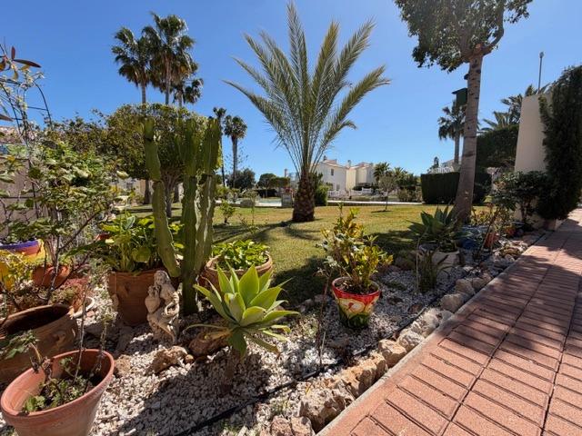 Bungalow for sale in Torrevieja, Alicante, Spain