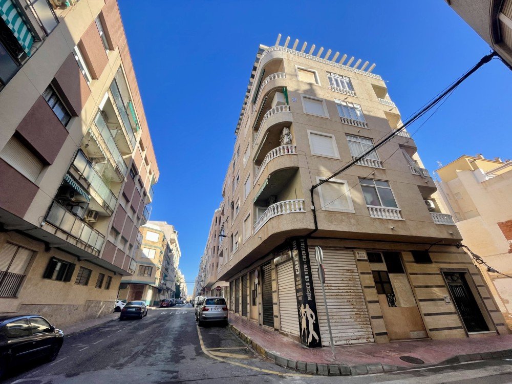 Apartment for sale in Torrevieja, Alicante, Spain